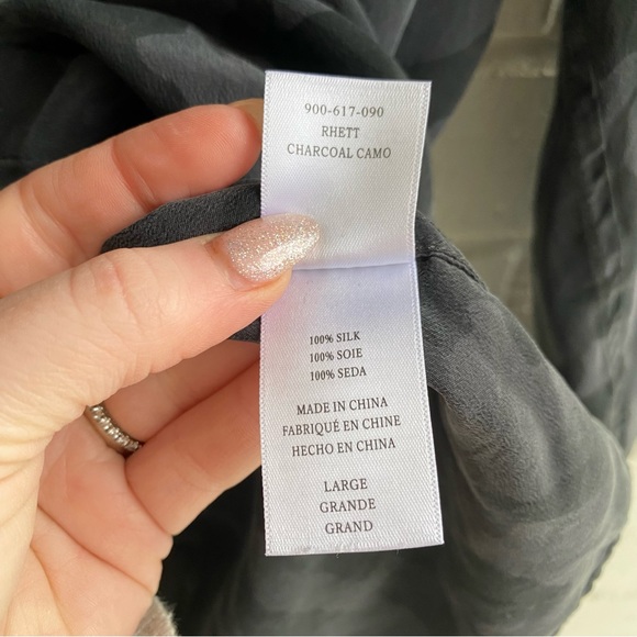 Rails Rhett Button Down Blouse - Picture 8 of 8